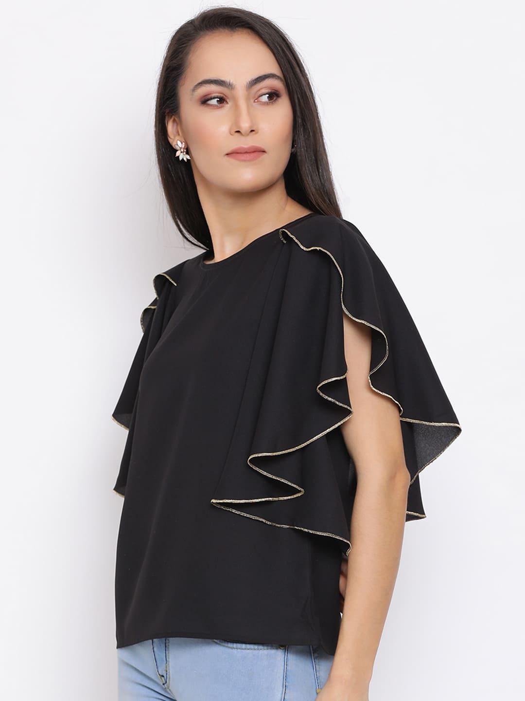 Regular,Black Top,Regular Top,Round Neck Top,Short Sleeves Top,Black Solid Top