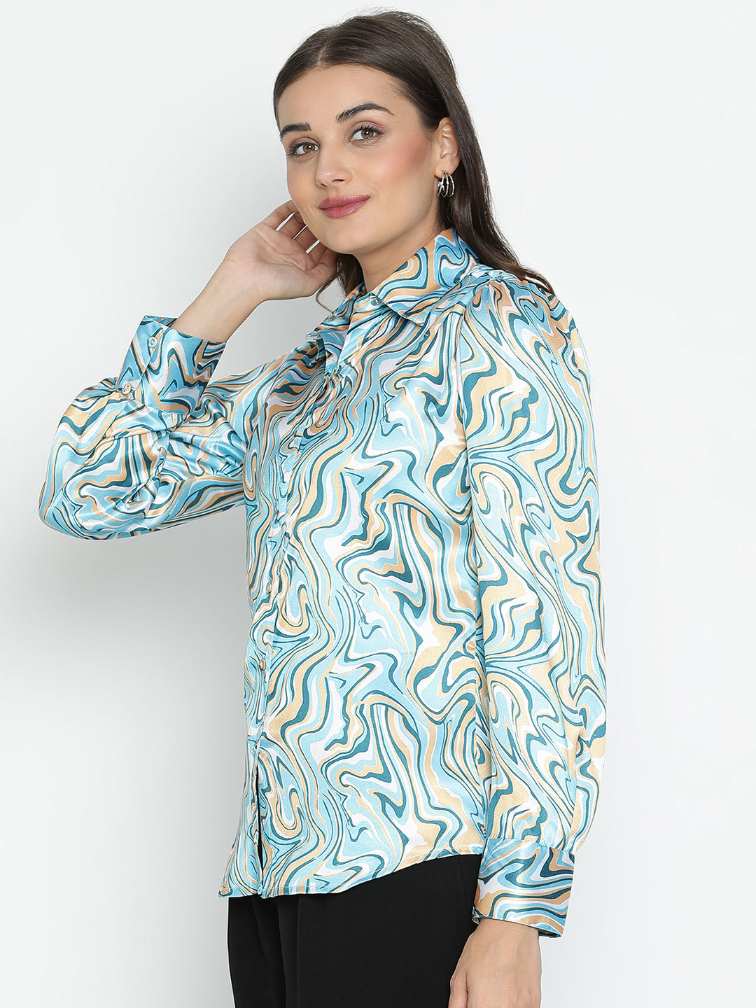 DRAAX FASHIONS महिलाओं के लिए साटन ग्रीन प्रिंटेड फुल स्लीव्स शर्ट स्टाइल टॉप