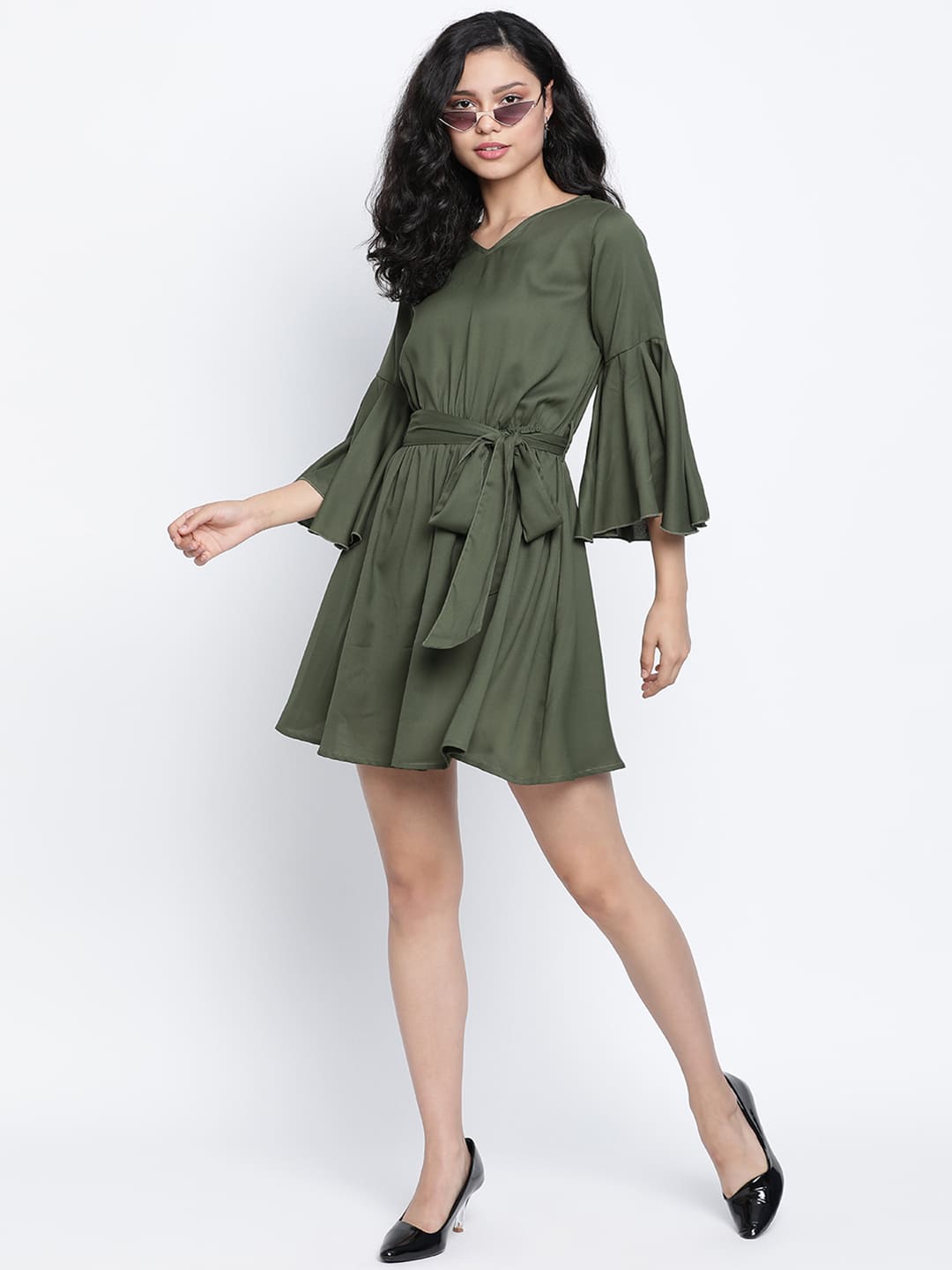 Knee Length,Green Dress,Knee Length Dress,V-Neck Dress,Quater Sleeves Dress,Green Solid Dress