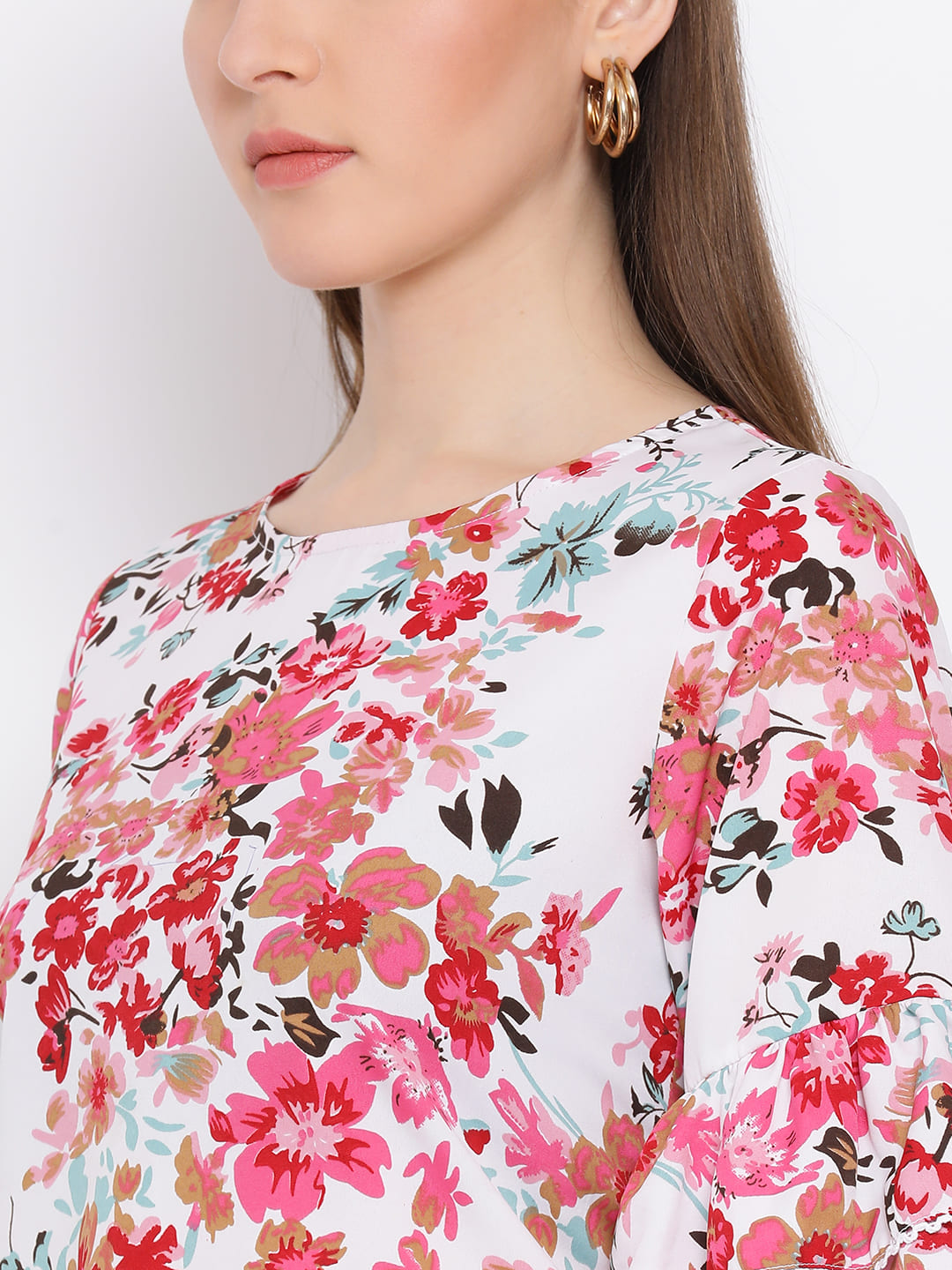 Regular,Multicolor Top,Regular Top,Round Neck Top,Quater Sleeves Top,Multi Floral Print Top