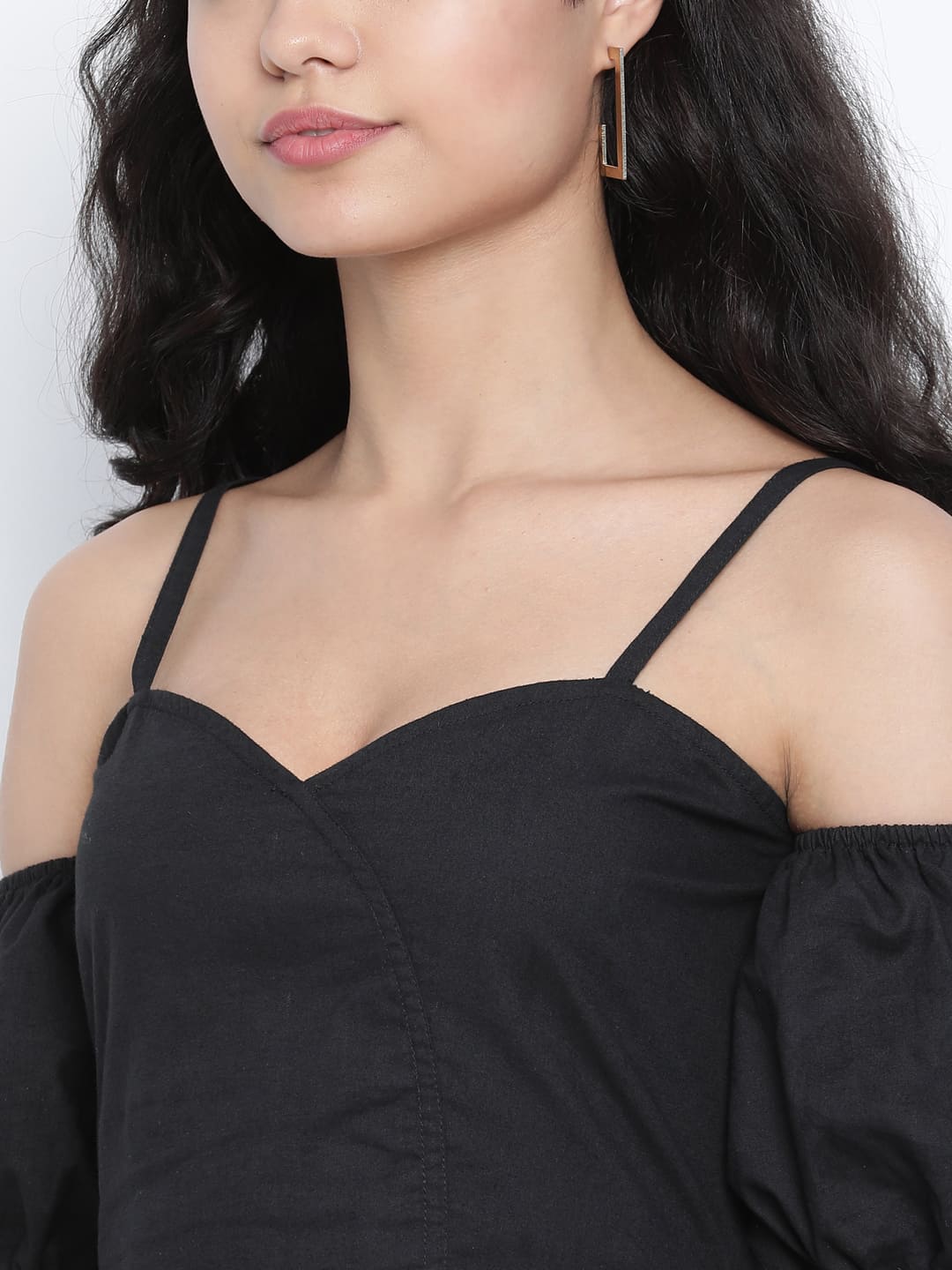 Crop Top,Black Top,Crop Top,V-Neck Top,Sleeveless Top,Black Solid Top