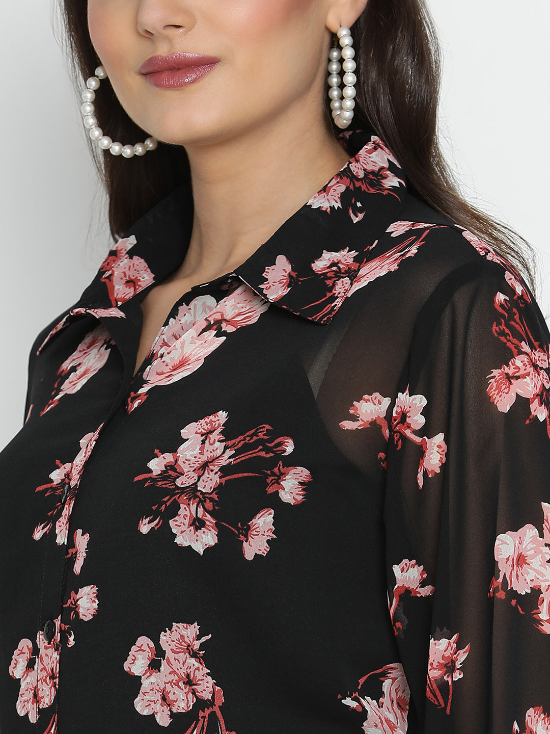 DRAAX FASHIONS महिलाओं के लिए काला फ्लोरल लॉन्ग श्रग