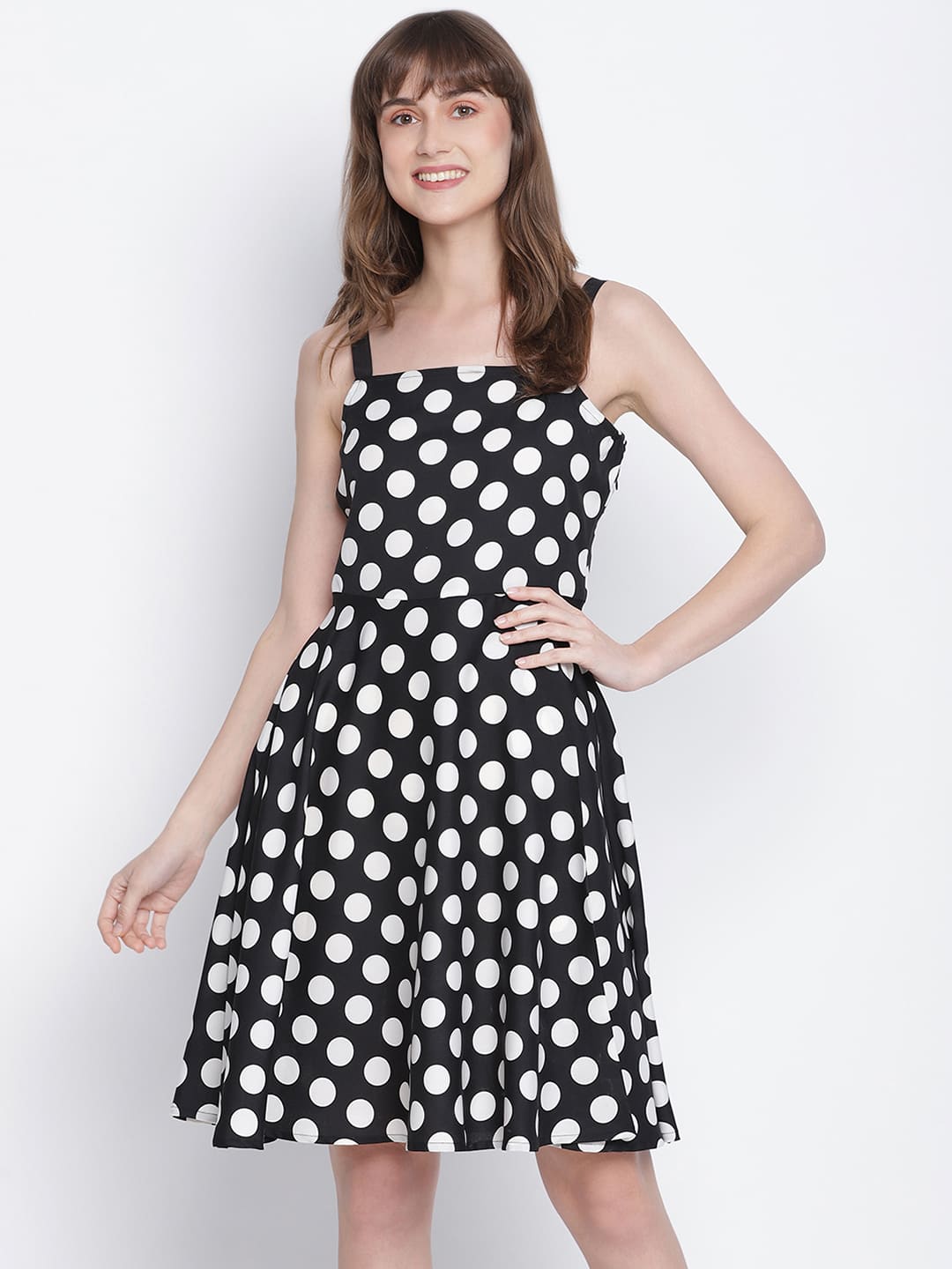 Knee Length,Black Dress,Knee Length Dress,Round Neck Dress,Sleeveless Dress,Black Polka Dot Dress