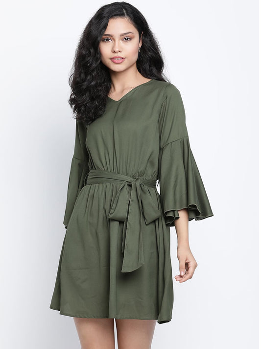 Knee Length,Green Dress,Knee Length Dress,V-Neck Dress,Quater Sleeves Dress,Green Solid Dress