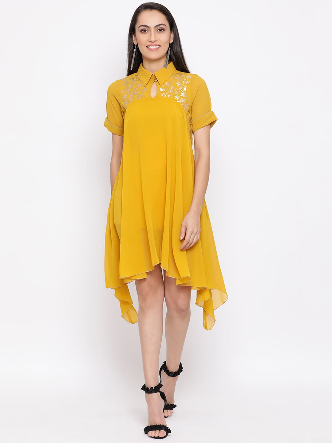 Knee Length,Yellow Dress,Knee Length Dress,Collared Neck Dress,Short Sleeves Dress,Yellow Embellished Dress