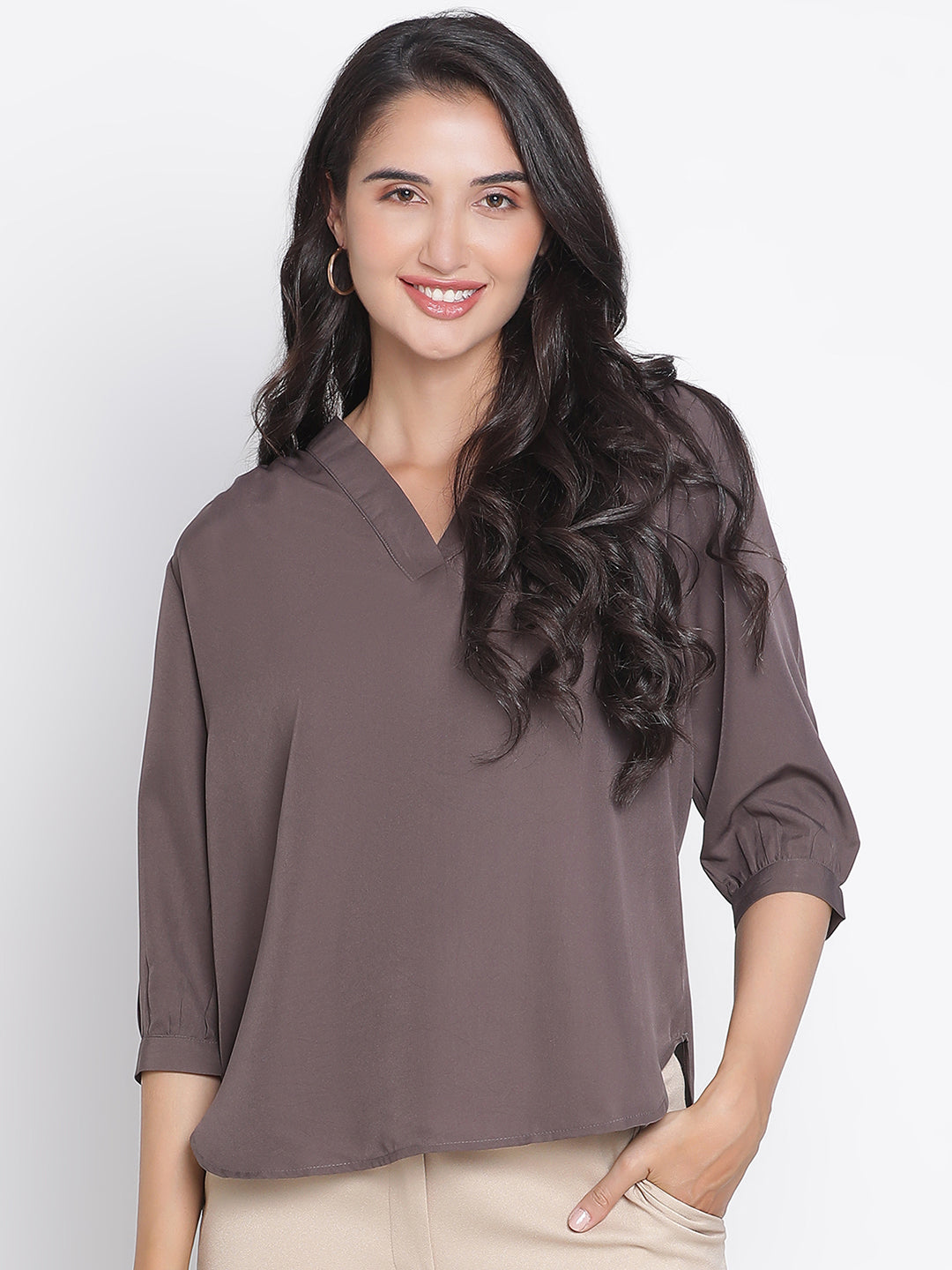 Regular,Grey Top,Regular Top,V-Neck Top,Quater Sleeves Top,Grey Solid Top