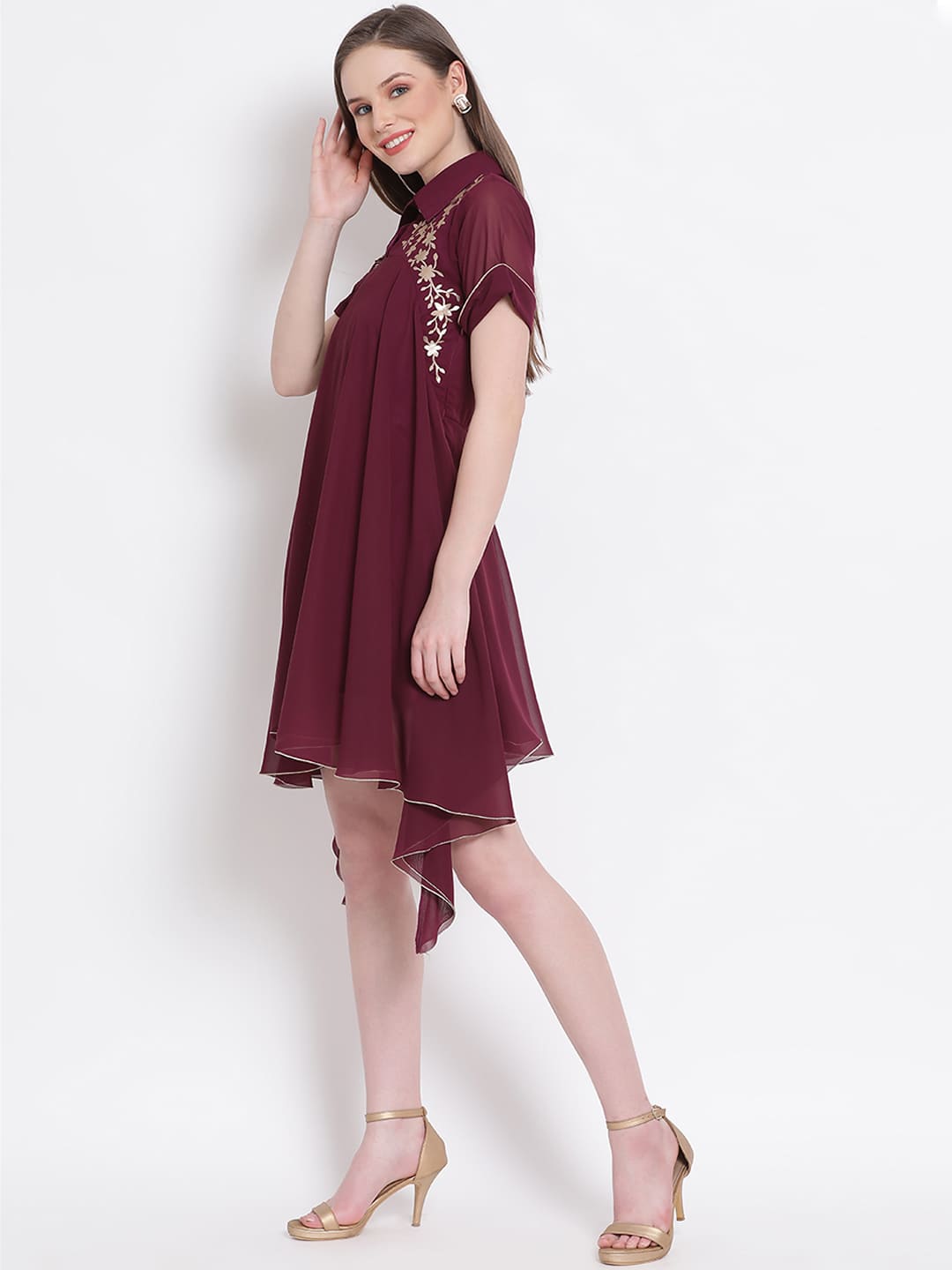 Above Knee,Maroon Dress,Above Knee Dress,Collared Neck Dress,Short Sleeves Dress,Maroon Embellished Dress