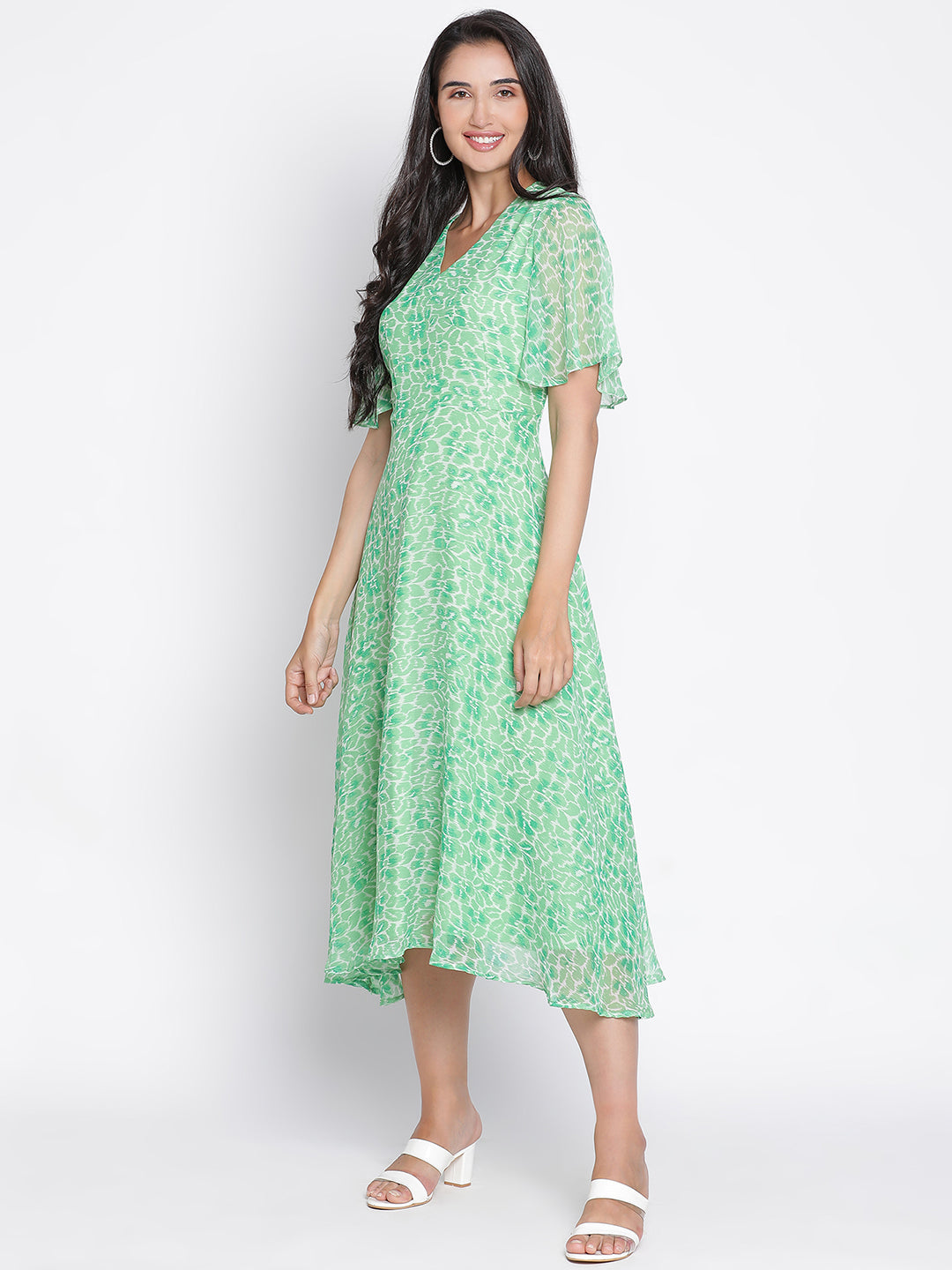 Midi,Green Dress,Midi Dress,V-Neck Dress,Short Sleeves Dress,Green Floral Print Dress