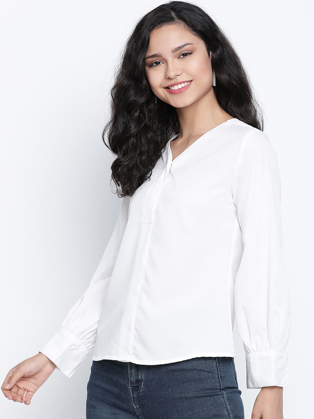 Regular,White Top,Regular Top,V-Neck Top,Full Sleeves Top,White Solid Top