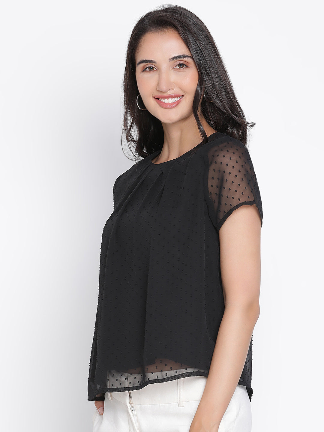 Regular,Black Top,Regular Top,Round Neck Top,Short Sleeves Top,Black Solid Top