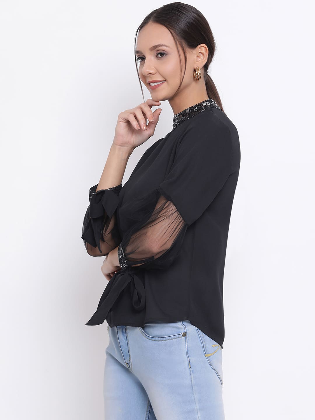 Regular,Black Top,Regular Top,Round Neck Top,Full Sleeves Top,Black Solid Top