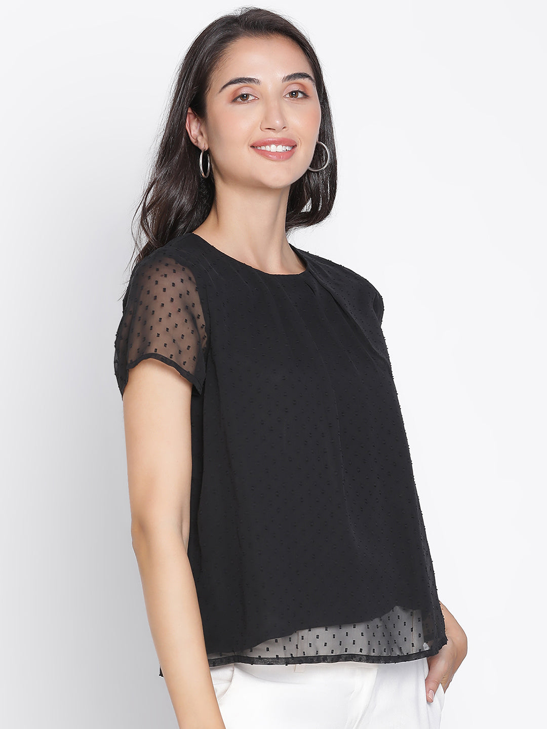 Regular,Black Top,Regular Top,Round Neck Top,Short Sleeves Top,Black Solid Top