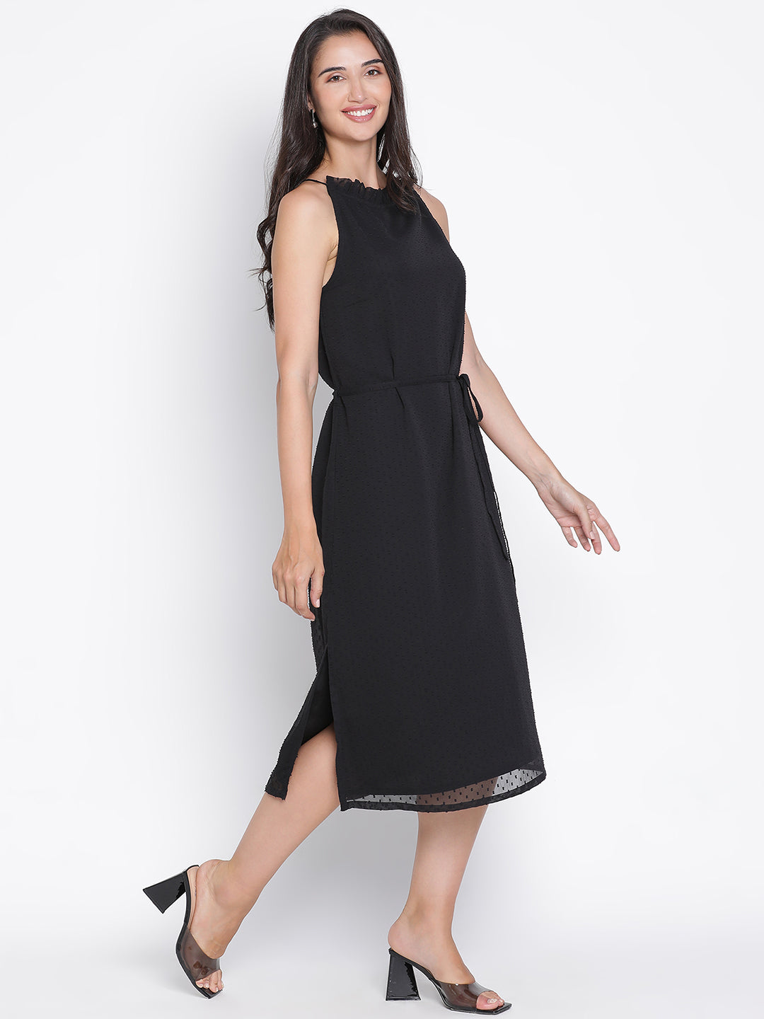 Midi,Black Dress,Midi Dress,Round Neck Dress,Sleeveless Dress,Black Solid Dress