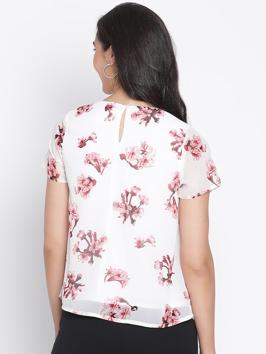 Regular,White Top,Regular Top,Round Neck Top,Short Sleeves Top,White Floral Print Top