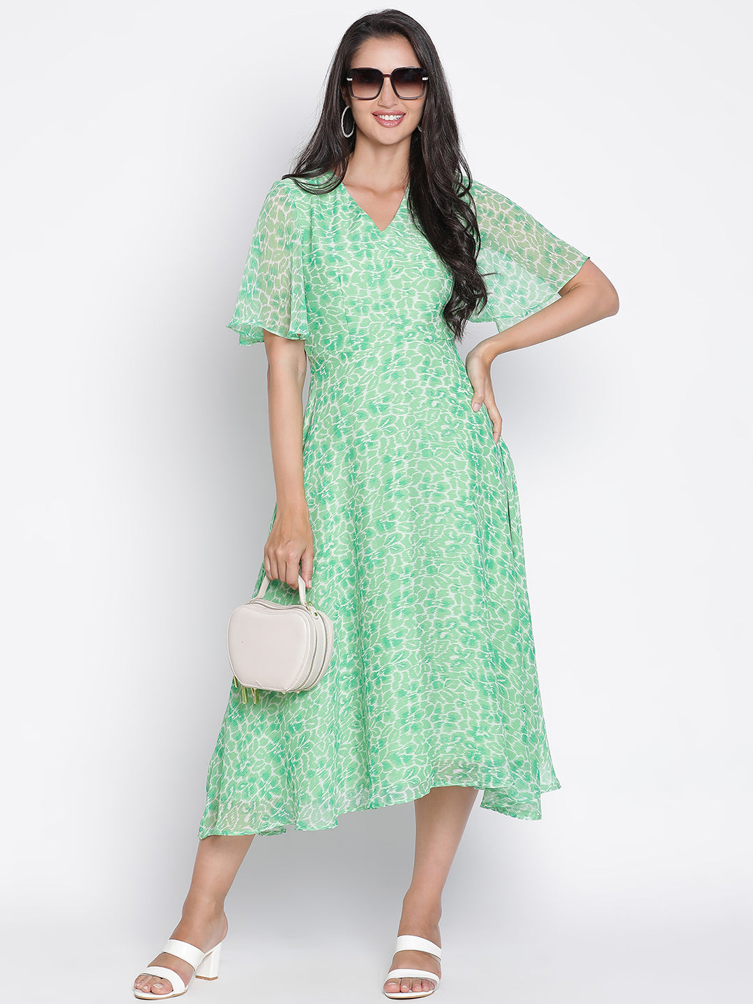 Midi,Green Dress,Midi Dress,V-Neck Dress,Short Sleeves Dress,Green Floral Print Dress