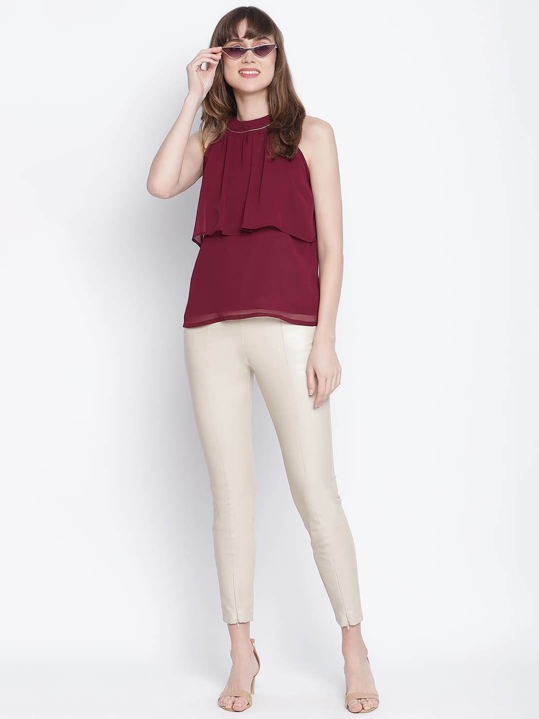 Regular,Red Top,Regular Top,Round Neck Top,Sleeveless Top,Red Solid Top