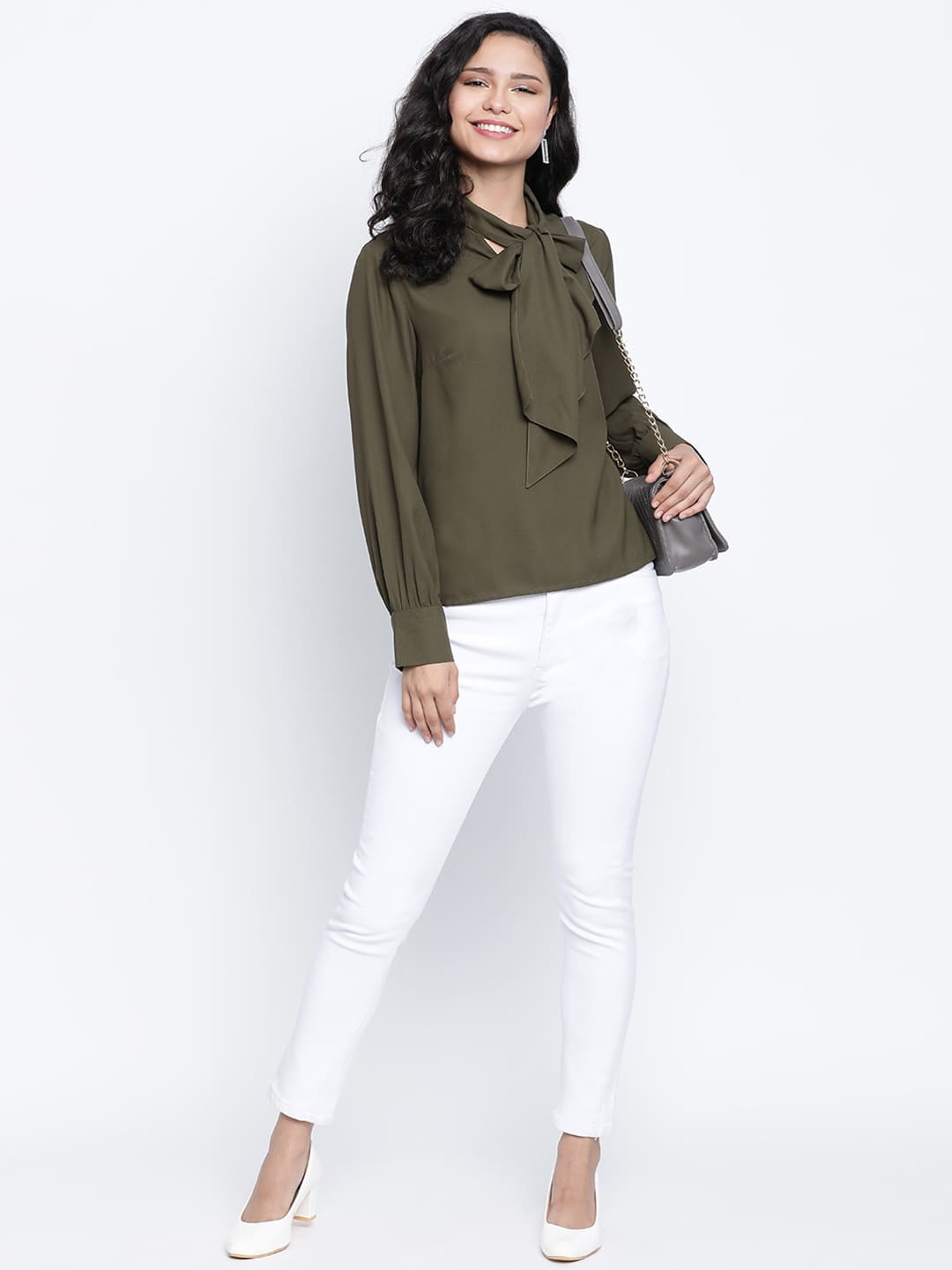 Regular,Green Top,Regular Top,Round Neck Top,Full Sleeves Top,Green Solid Top