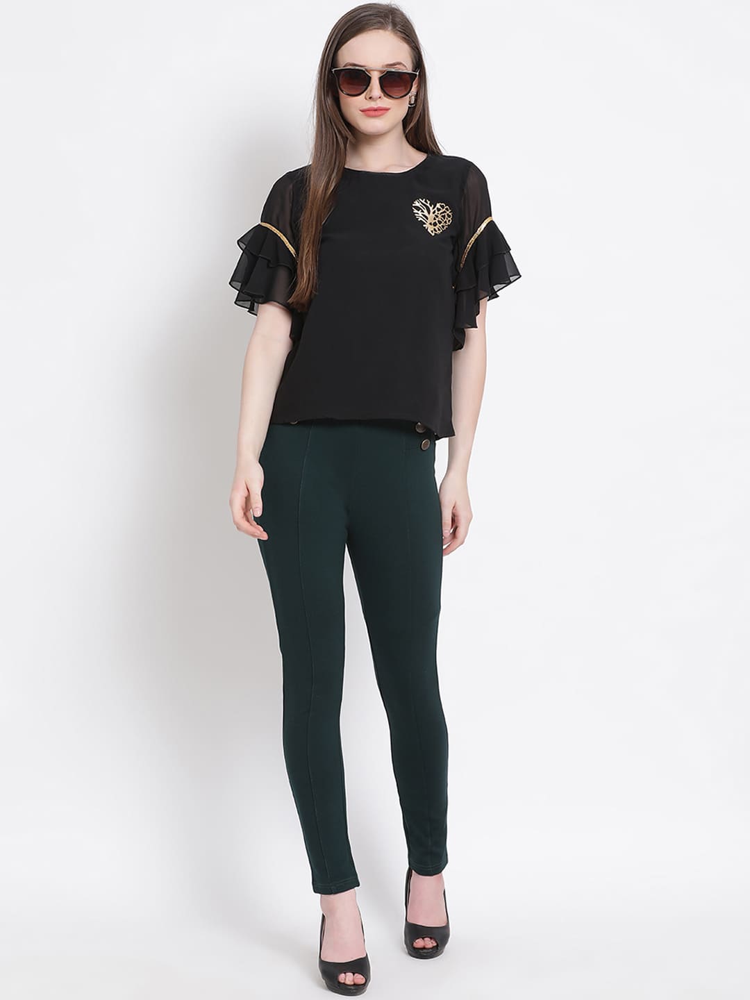 Regular,Black Top,Regular Top,Round Neck Top,Short Sleeves Top,Black Embellished Top