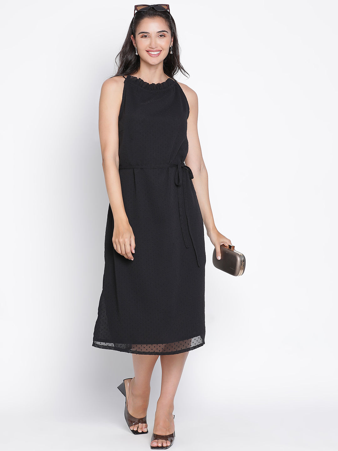 Midi,Black Dress,Midi Dress,Round Neck Dress,Sleeveless Dress,Black Solid Dress