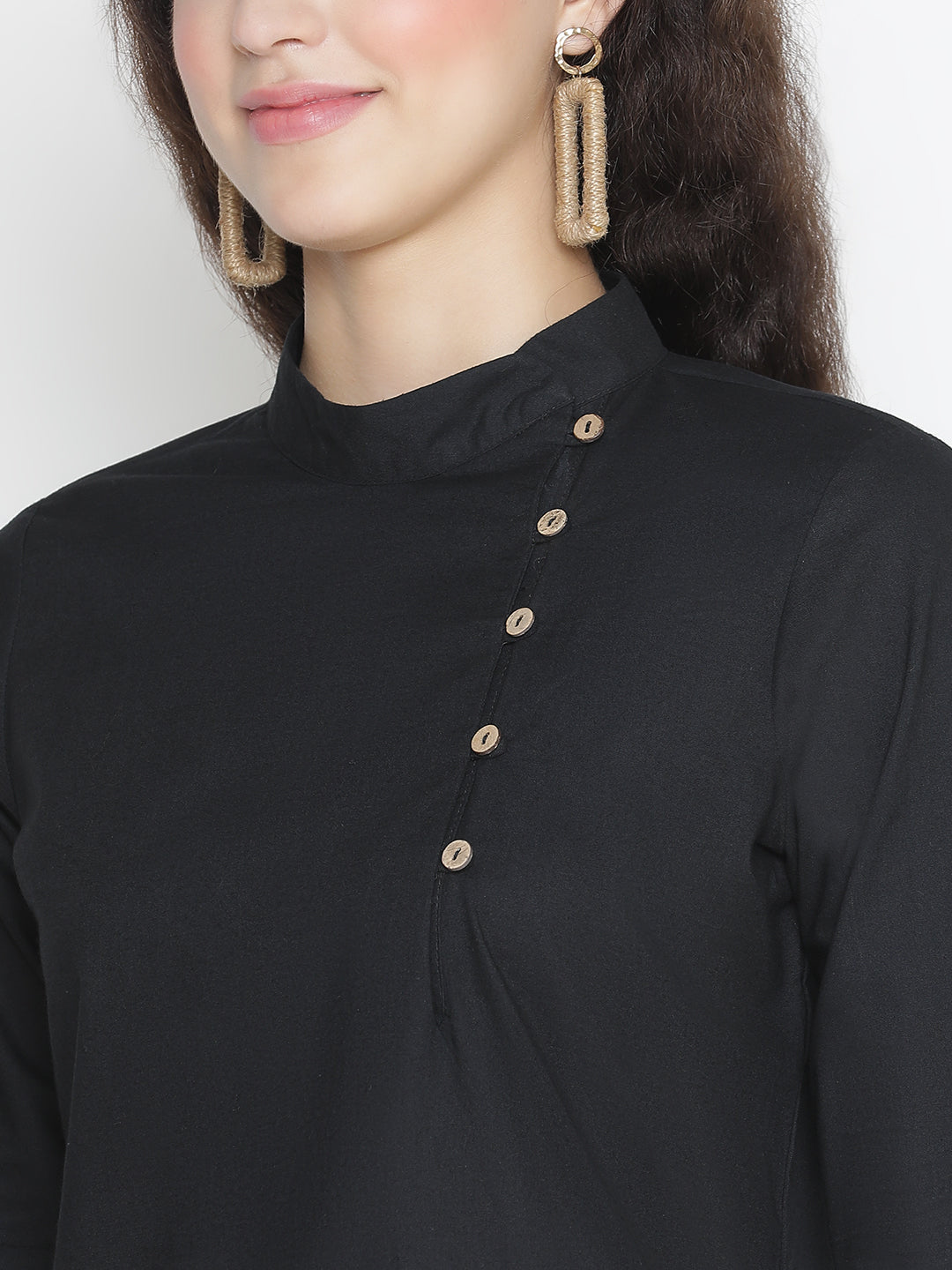 Regular,Black Top,Regular Top,Collared Neck Top,Quater Sleeves Top,Black Solid Top