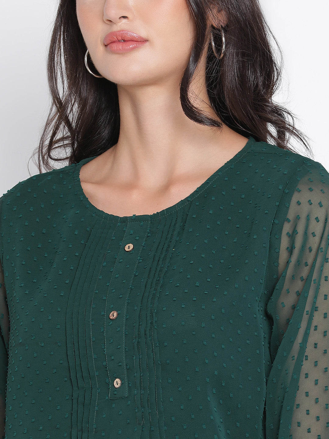 Regular,Green Top,Regular Top,Round Neck Top,Full Sleeves Top,Green Solid Top