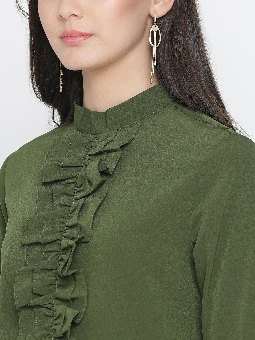 Regular,Green Top,Regular Top,Round Neck Top,Quater Sleeves Top,Green Solid Top